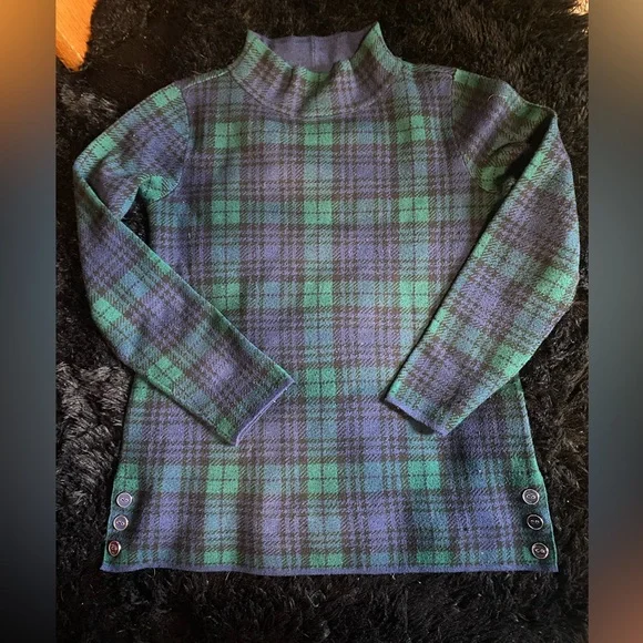 Appleseeds flannel print long sleeve top - Picture 3 of 10
